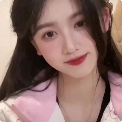 超级明星金·卡戴珊